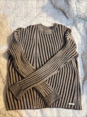 Summon women’s  Ribbed Crewneck Sweater - Taupe